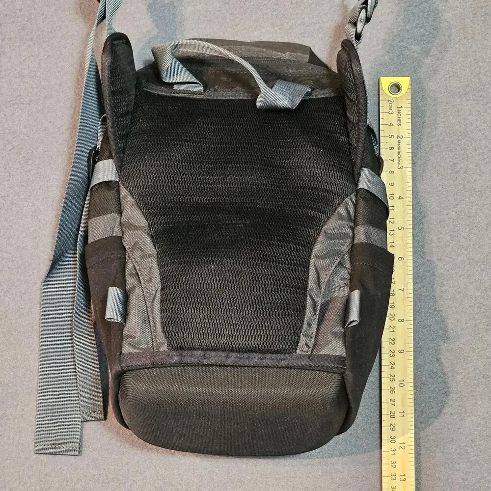 Thule Perspektiv TPDP 101Slr Daypack Camera Bag VERY CLEAN Shoulder Sling
